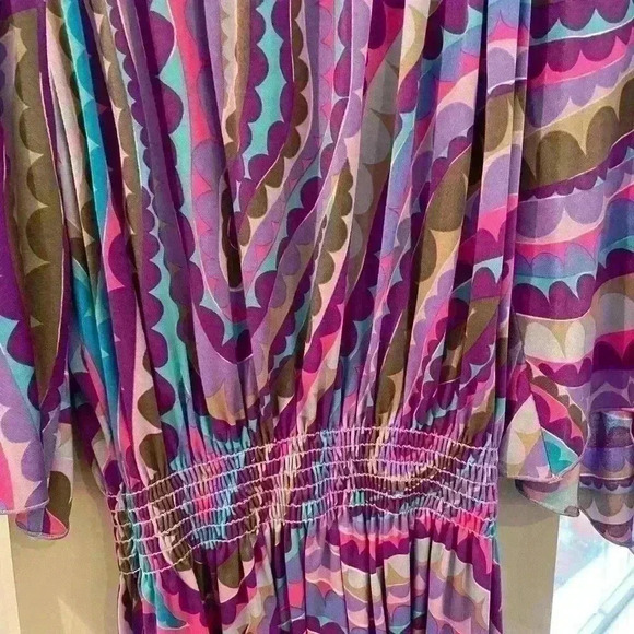 Trina Turk Los Angeles Medium Blouse Elastic detail at waist - Picture 5 of 9